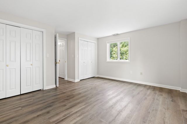 9 Ledgewood Way 32, Peabody, MA 01960