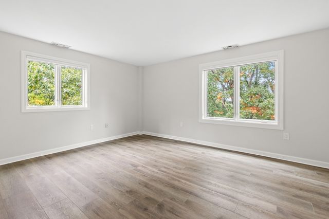9 Ledgewood Way 32, Peabody, MA 01960