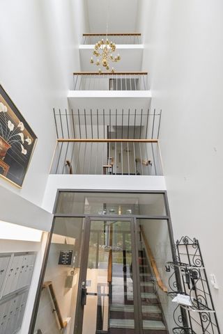 9 Ledgewood Way 32, Peabody, MA 01960