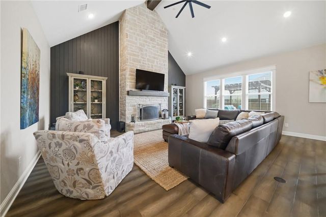 4828 Pearl River Ct, College Station, TX 77845