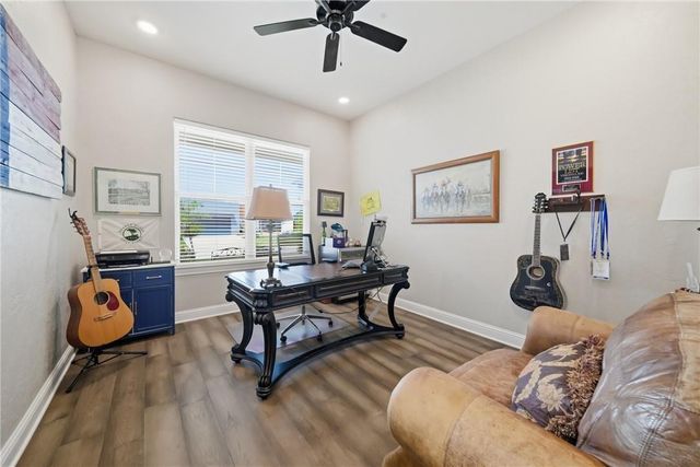 4828 Pearl River Ct, College Station, TX 77845