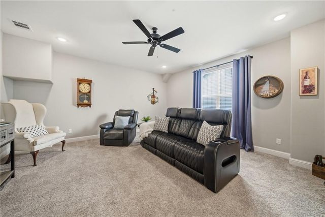 4828 Pearl River Ct, College Station, TX 77845