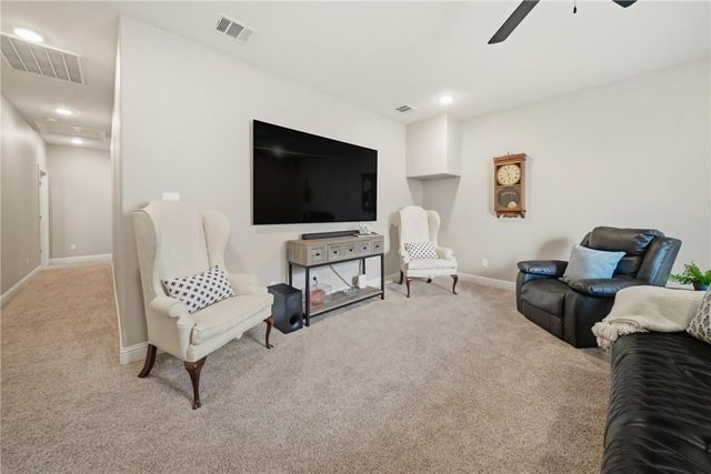 4828 Pearl River Ct, College Station, TX 77845