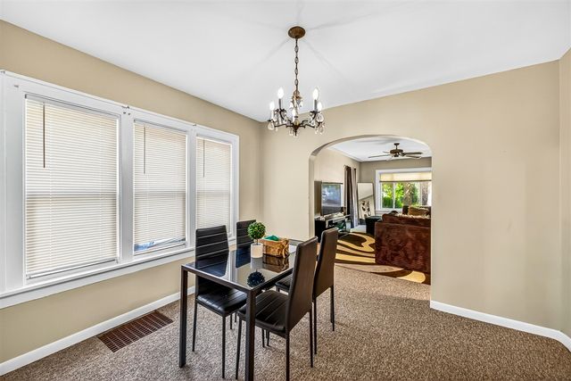 1075 Mclaughlin Avenue, Muskegon, MI 49442