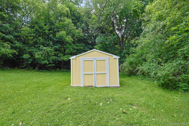 22 Valley Avenue, Central Valley, NY 10917