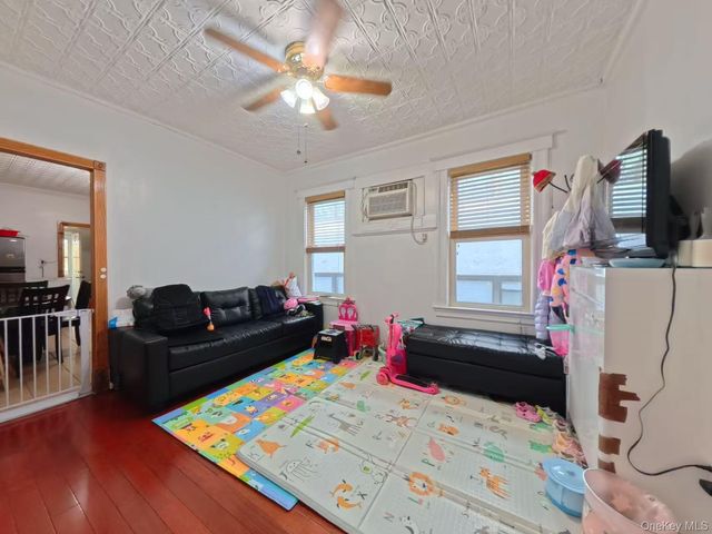 1322 123rd Street, College Point, NY 11356