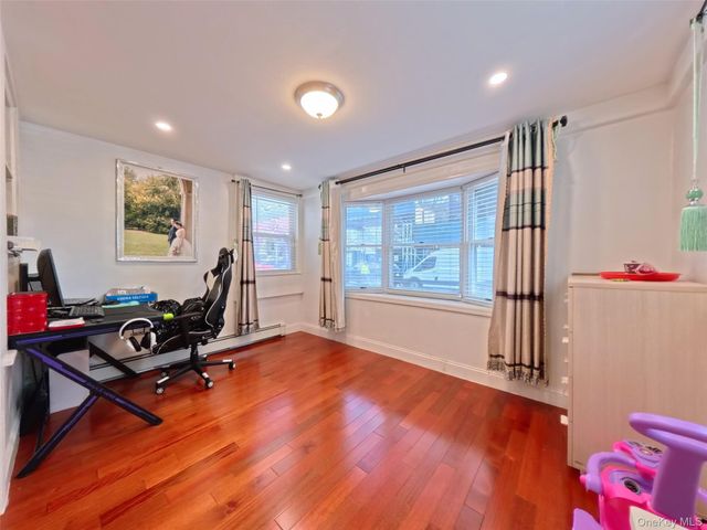 1322 123rd Street, College Point, NY 11356