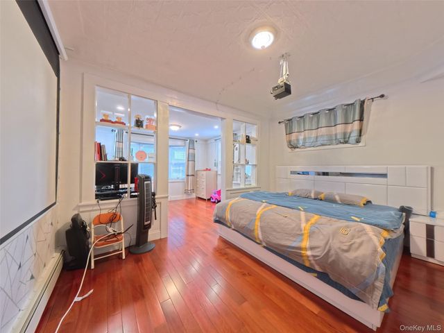 1322 123rd Street, College Point, NY 11356