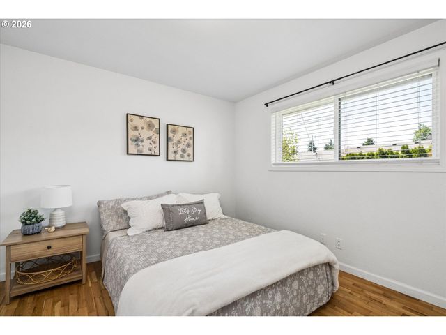 3820 KENDRA St, Eugene, OR 97404