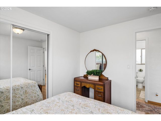 3820 KENDRA St, Eugene, OR 97404