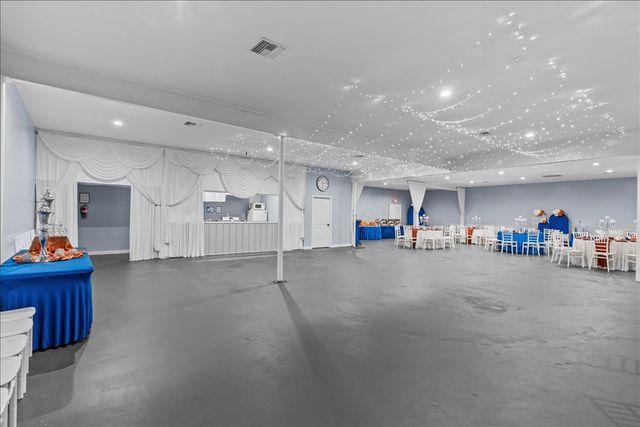 88 N Daleville, Daleville, AL 36322