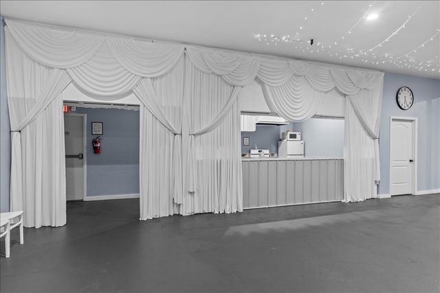 88 N Daleville, Daleville, AL 36322