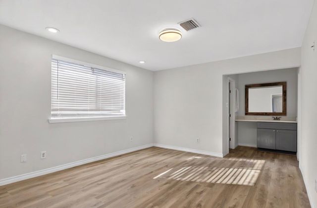 15830 Alger Drive, Missouri City, TX 77489