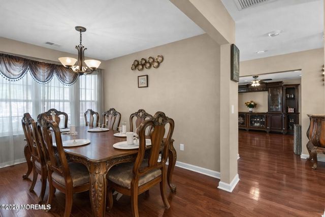 237 Rodman Court, Eatontown, NJ 07724