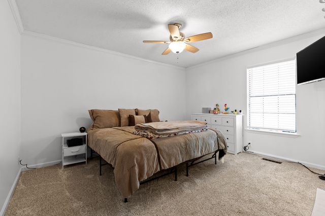 1716 Mountain Bay Drive, Hixson, TN 37343