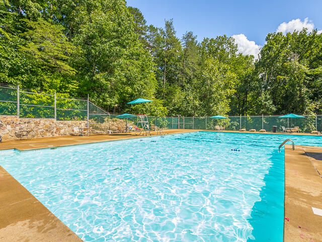 1716 Mountain Bay Drive, Hixson, TN 37343