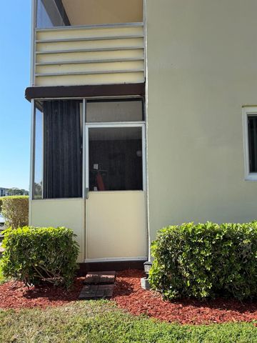 728 Normandy Lane P, Delray Beach, FL 33484