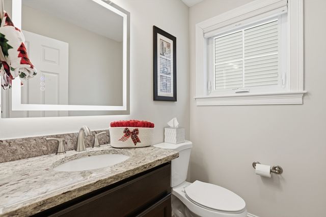 1400 Gorham St 32, Lowell, MA 01852