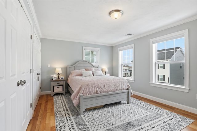 1400 Gorham St 32, Lowell, MA 01852