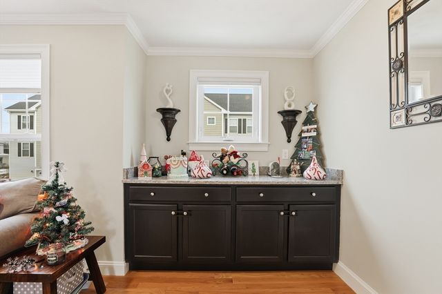 1400 Gorham St 32, Lowell, MA 01852