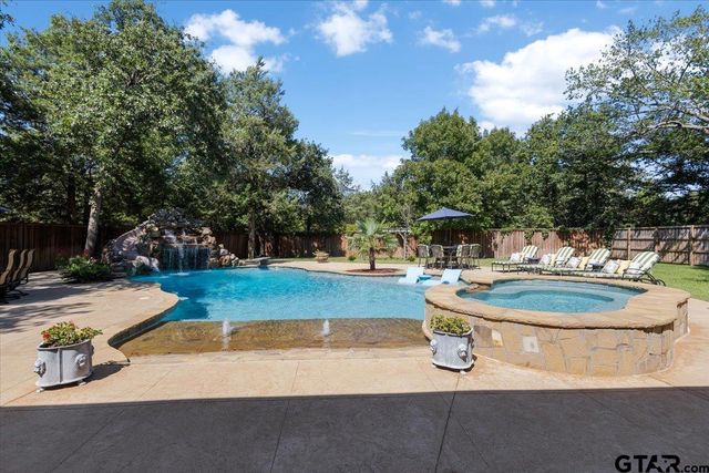 641 County Road 2311, Mineola, TX 75773