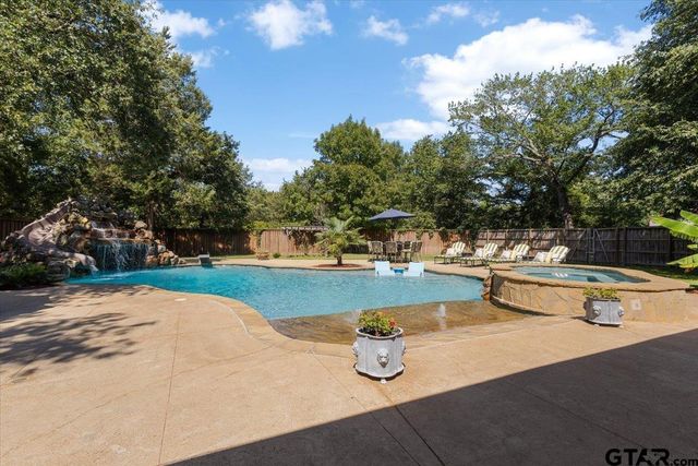 641 County Road 2311, Mineola, TX 75773