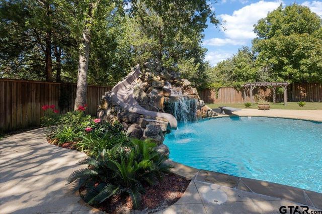 641 County Road 2311, Mineola, TX 75773