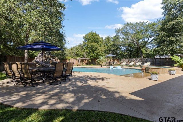 641 County Road 2311, Mineola, TX 75773