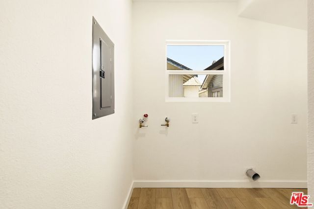 920 S Osage Avenue, Inglewood, CA 90301