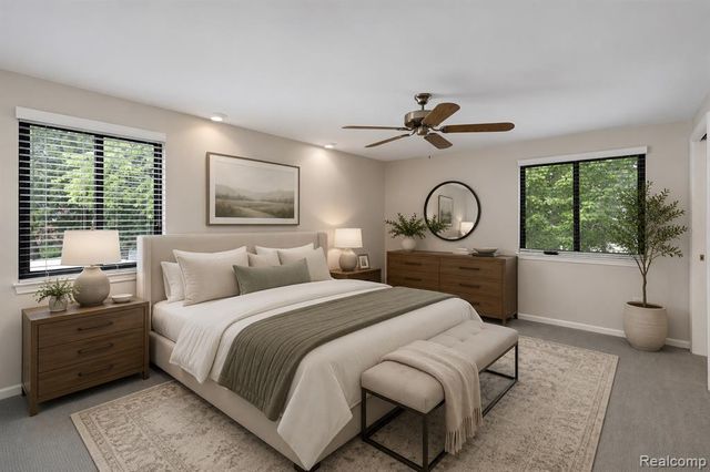 2937 Waterloo Drive, Troy, MI 48084