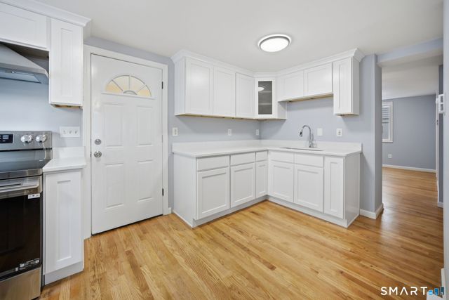 170 Campfield Avenue, Hartford, CT 06114