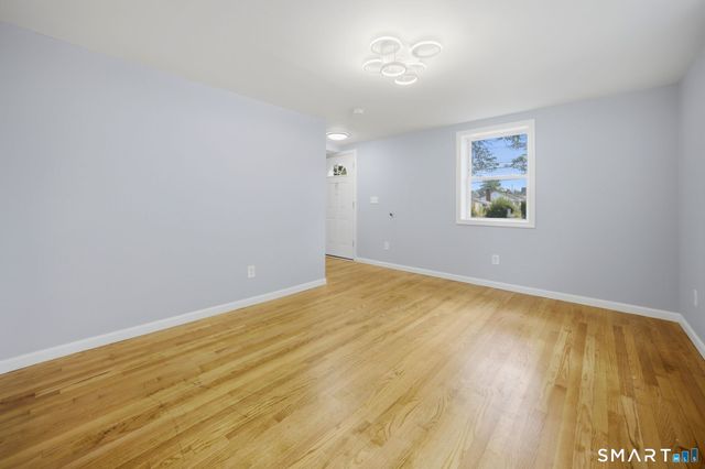 170 Campfield Avenue, Hartford, CT 06114