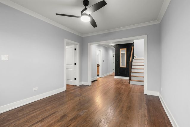 5542 W 64th Street, Chicago, IL 60638