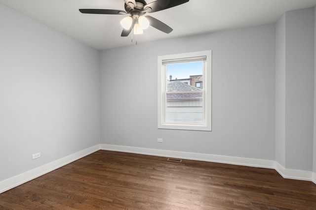 5542 W 64th Street, Chicago, IL 60638