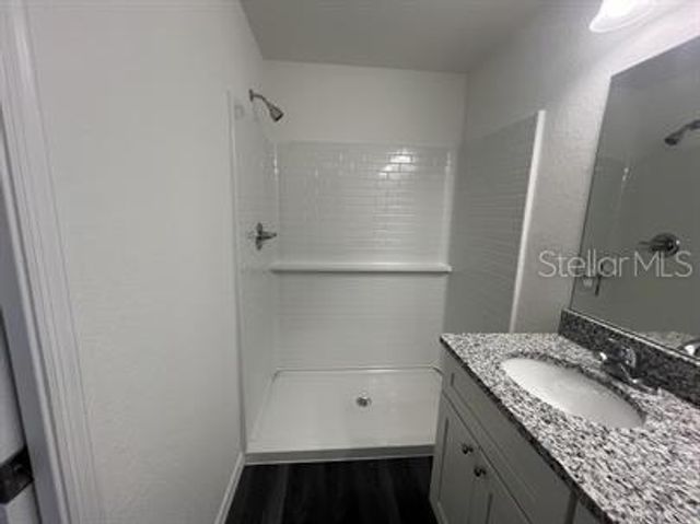 69 MALAUKA PASS, Ocklawaha, FL 32179