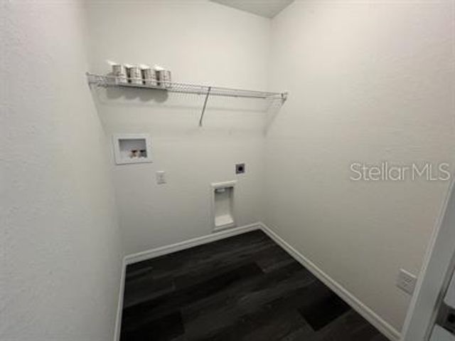 69 MALAUKA PASS, Ocklawaha, FL 32179