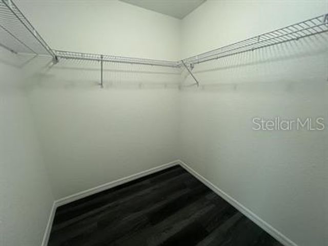 69 MALAUKA PASS, Ocklawaha, FL 32179