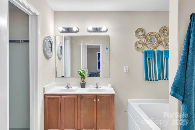 1256 Salvadore Court, Gastonia, NC 28052