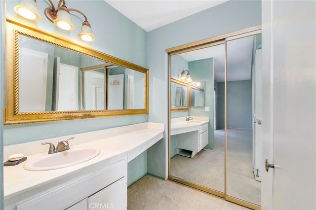 1709 Park Glen Circle D, Santa Ana, CA 92706