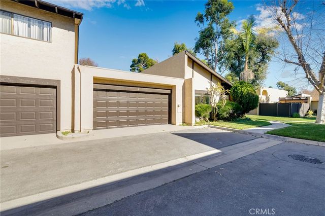 1709 Park Glen Circle D, Santa Ana, CA 92706