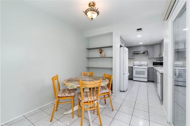 1709 Park Glen Circle D, Santa Ana, CA 92706