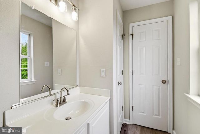 11256 Torrie Way Apt G, Bealeton, VA 22712