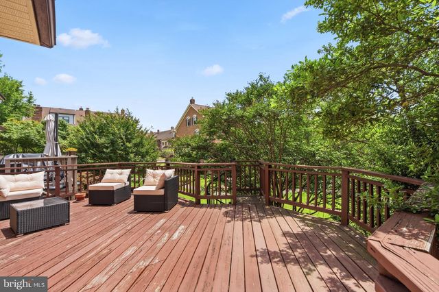 6313 MANCHESTER WAY, Alexandria, VA 22304