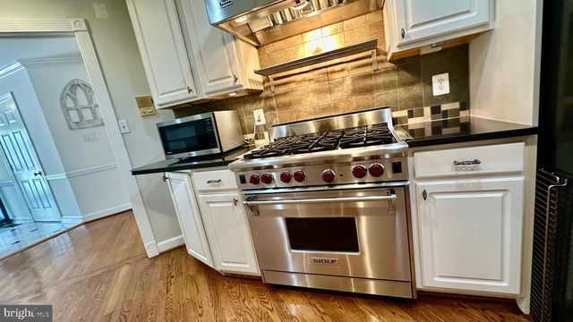 6313 MANCHESTER WAY, Alexandria, VA 22304