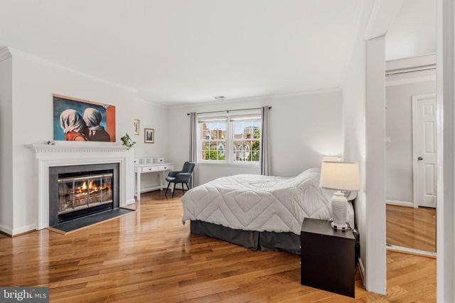 6313 MANCHESTER WAY, Alexandria, VA 22304