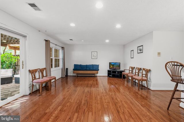 6313 MANCHESTER WAY, Alexandria, VA 22304