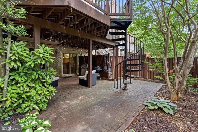 6313 MANCHESTER WAY, Alexandria, VA 22304