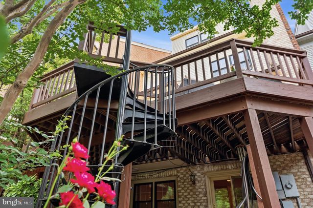 6313 MANCHESTER WAY, Alexandria, VA 22304