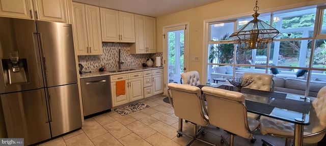 3713 CHANEL RD, Annandale, VA 22003