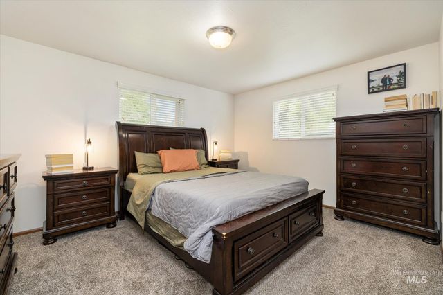 6159 S Grandjean Pl, Boise, ID 83709